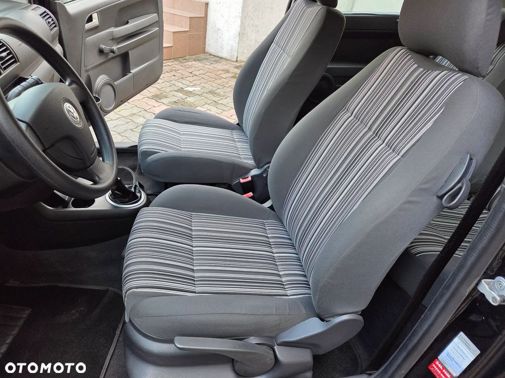 Volkswagen Fox - 12