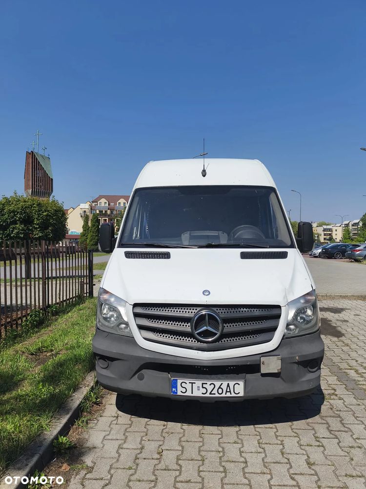 Mercedes-Benz Sprinter - 1