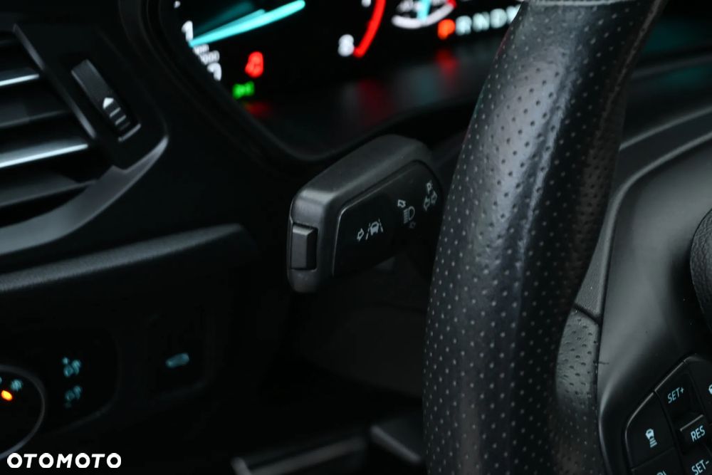 Ford Focus 1.5 EcoBoost ST-Line - 30