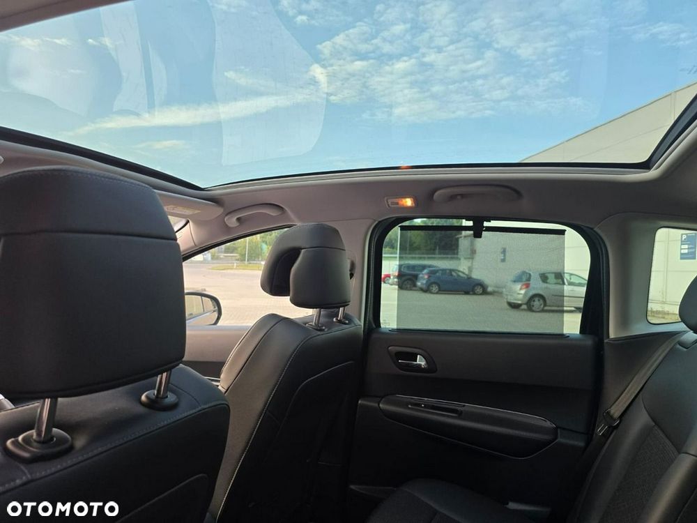 Peugeot 3008 - 19