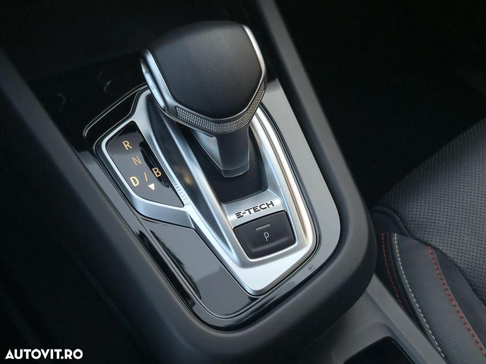 Renault Arkana E-TECH 145 R.S.LINE - 13