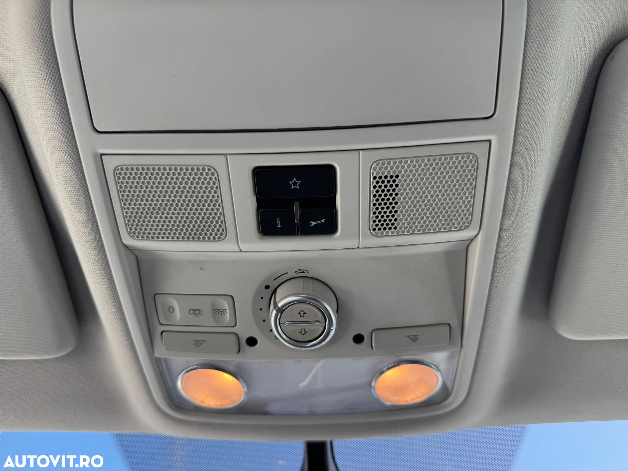 Volkswagen Sharan 2.0 TDI DSG BlueMotion Technology Highline - 27