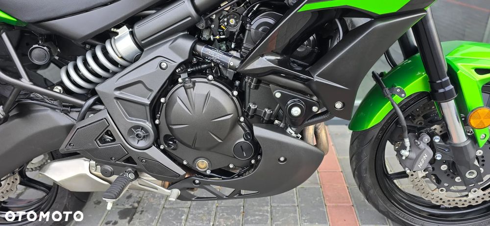 Kawasaki Versys 650 - 11
