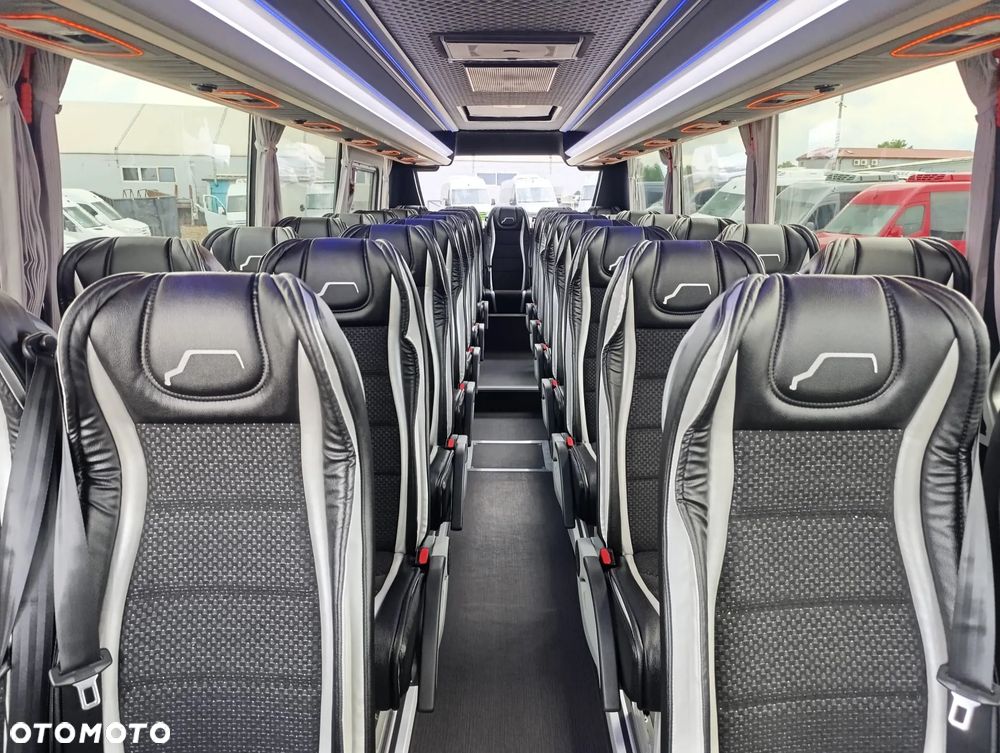 Iveco Mercus Daily 70C21 - 26