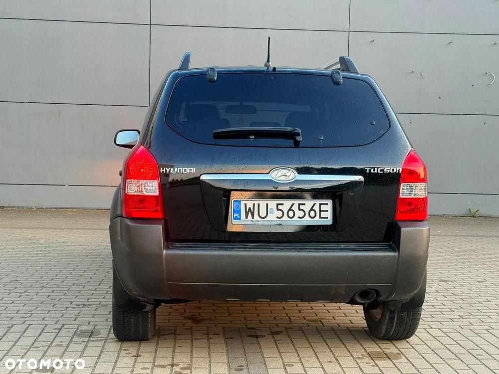 Hyundai Tucson 2.0 2WD GLS Navi - 5