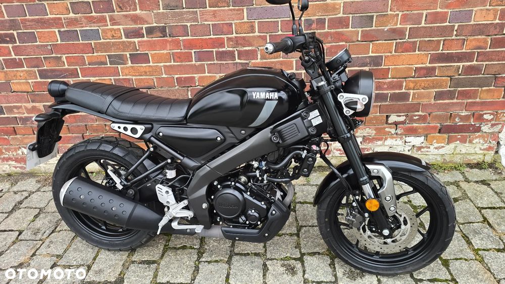 Yamaha XSR - 22