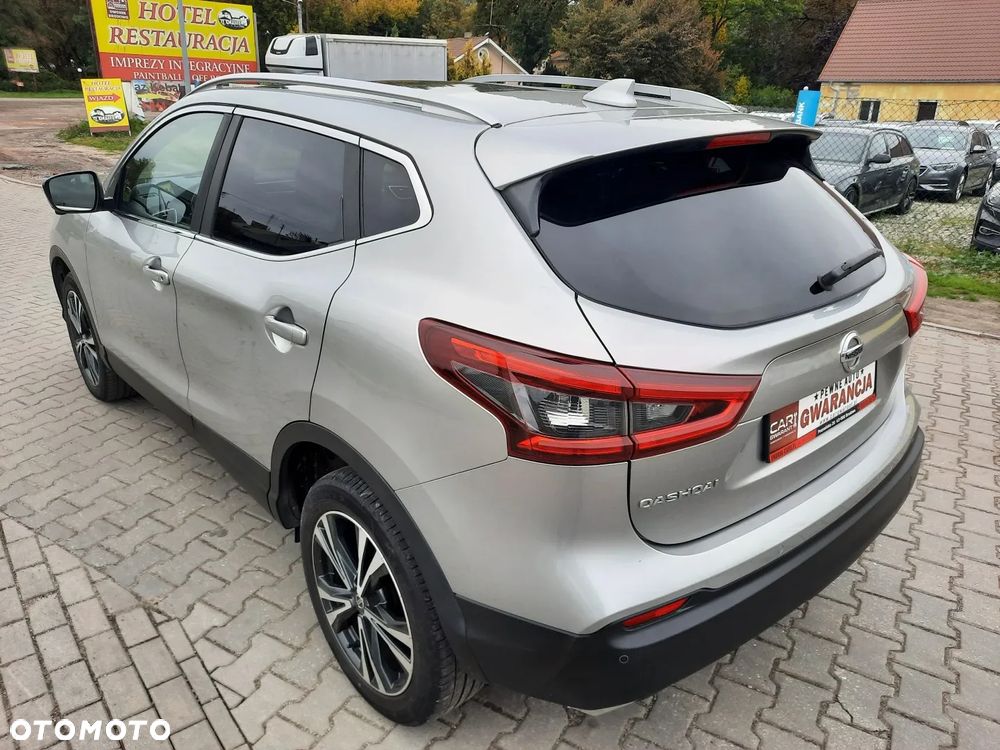 Nissan Qashqai 1.5 dCi TEKNA+ - 10