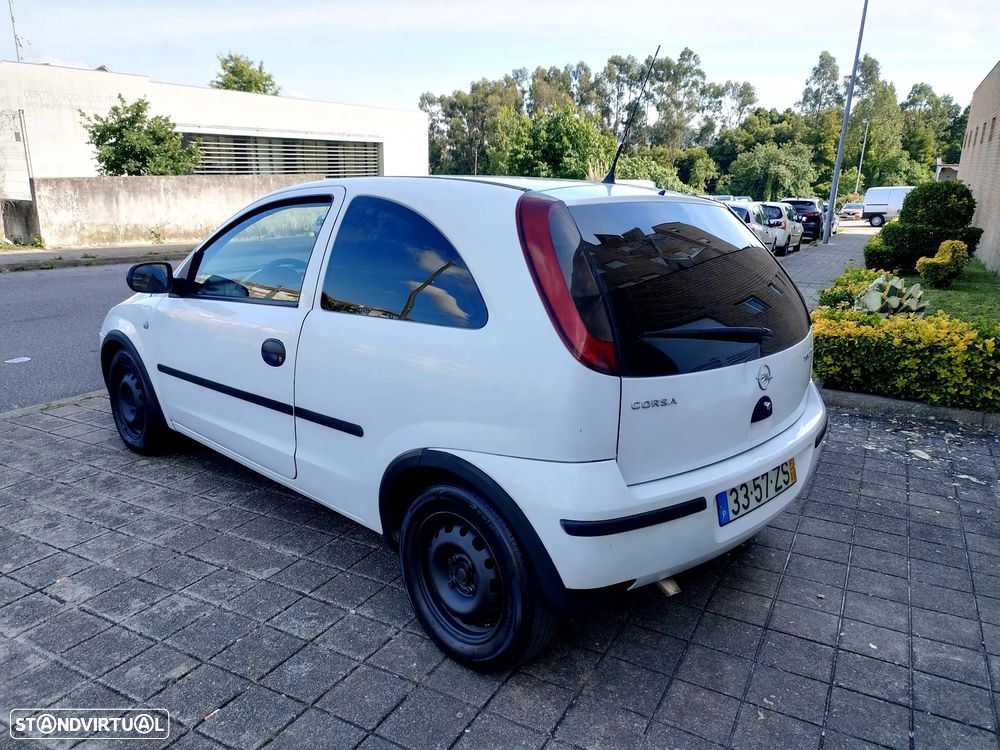 Opel CORSA - 15