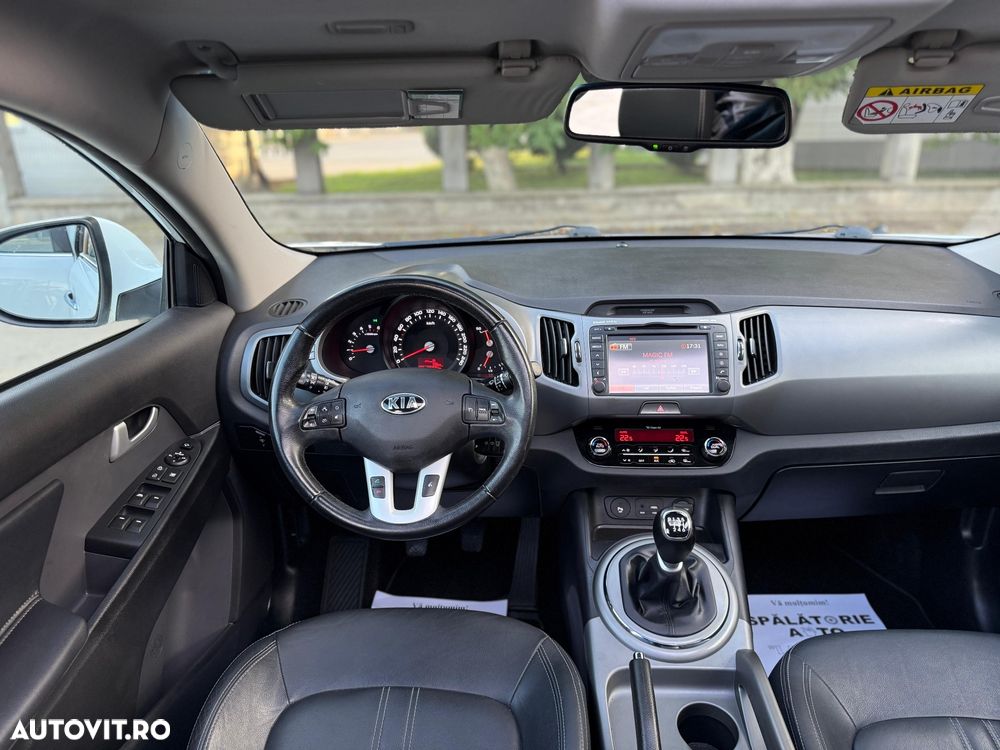 Kia Sportage 1.7 DSL MT 4x2 PREMIUM - 21