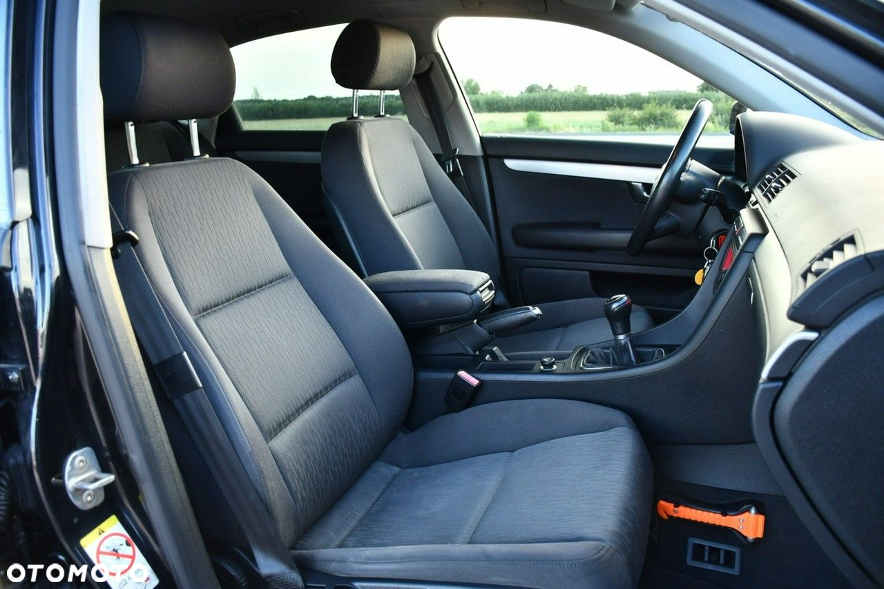 Audi A4 2.0 - 34