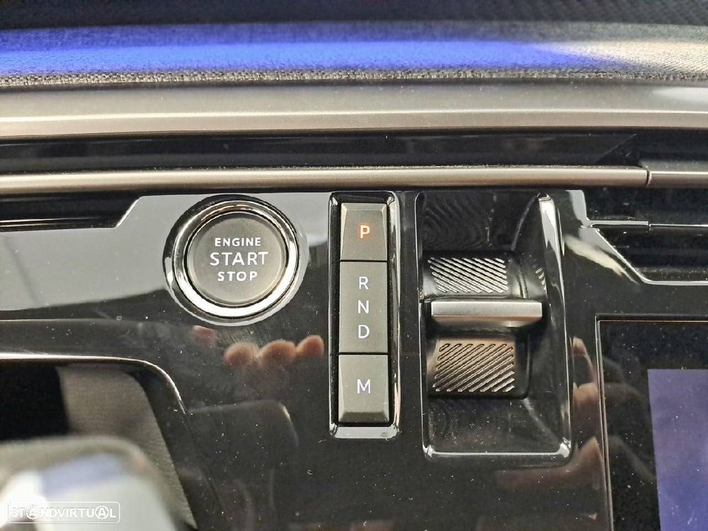 Peugeot 3008 1.2 Hybrid Allure e-DCS6 - 18