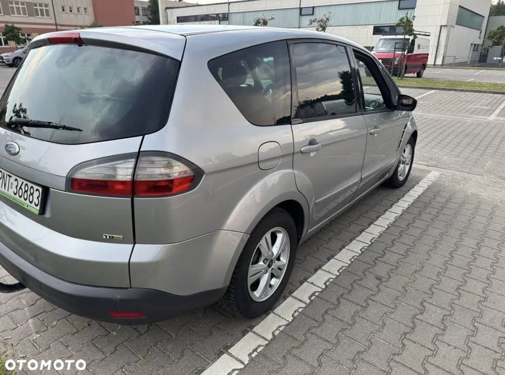 Ford S-Max 2.0 TDCi Titanium - 4