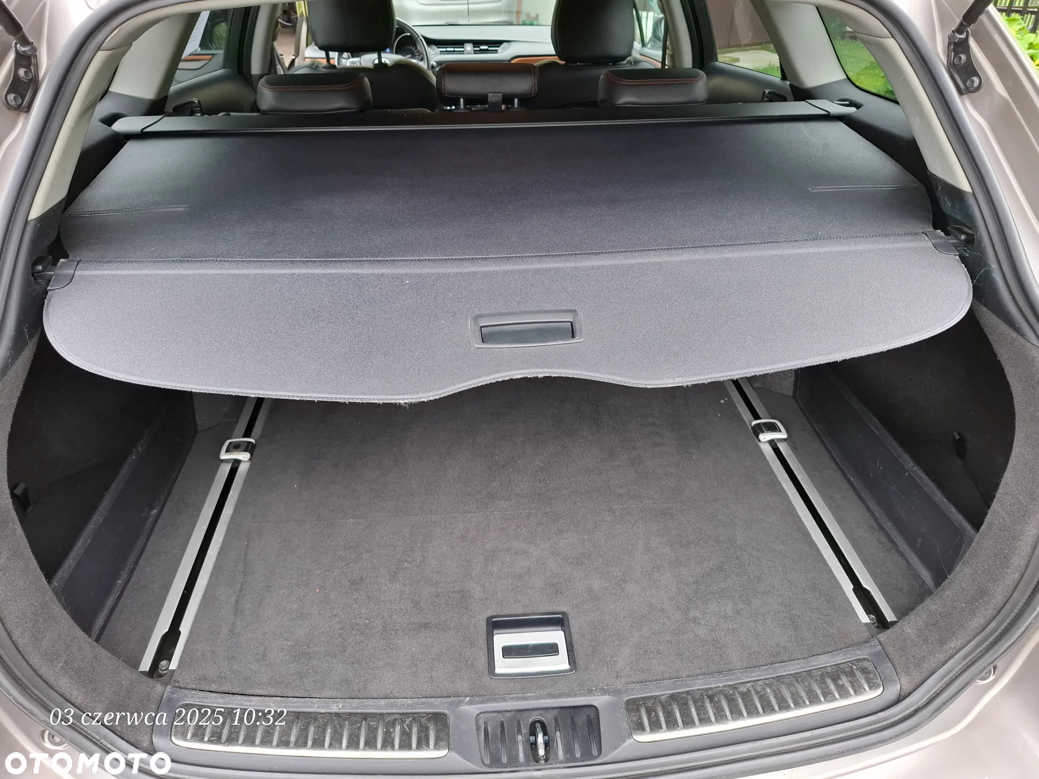 Toyota Avensis 2.0 D-4D Prestige - 14