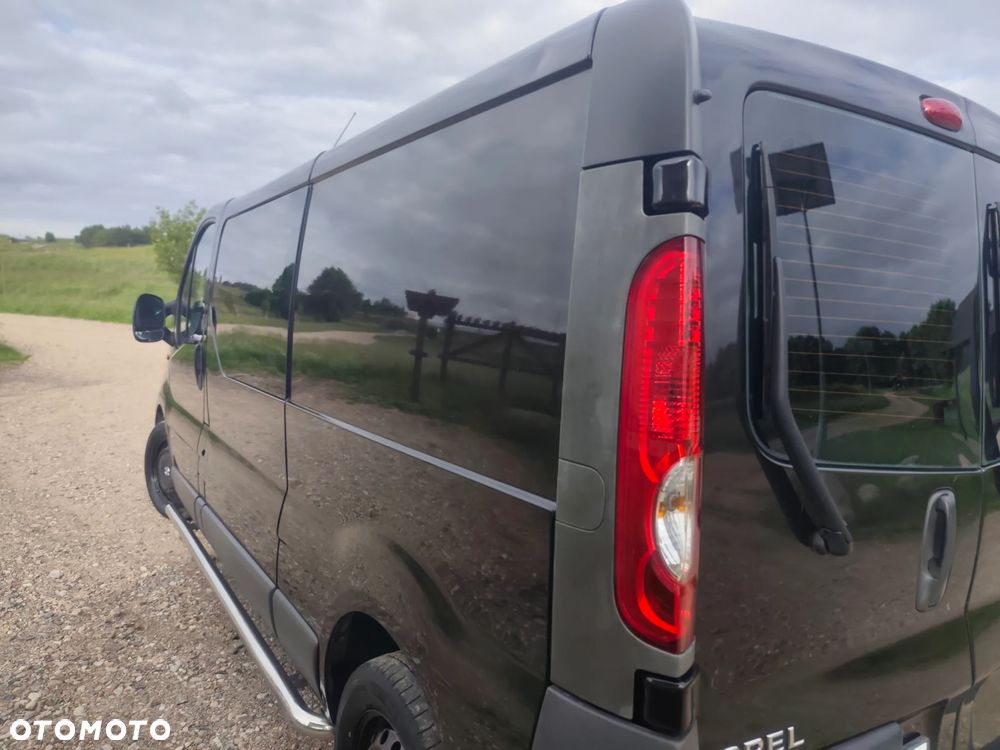 Opel Vivaro - 26
