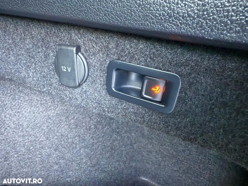 Volkswagen Passat - 14