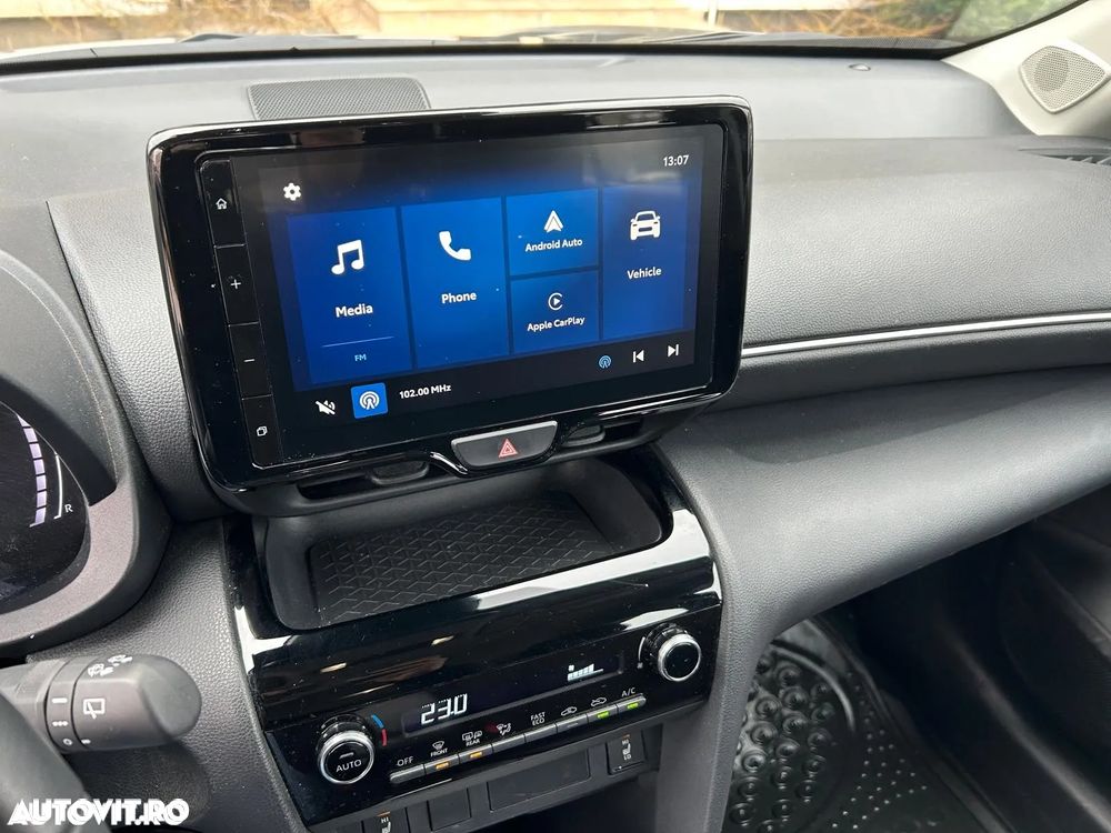 Toyota Yaris Cross 1.5 VVT-i HSD 116 4x2 HEV Business - 20