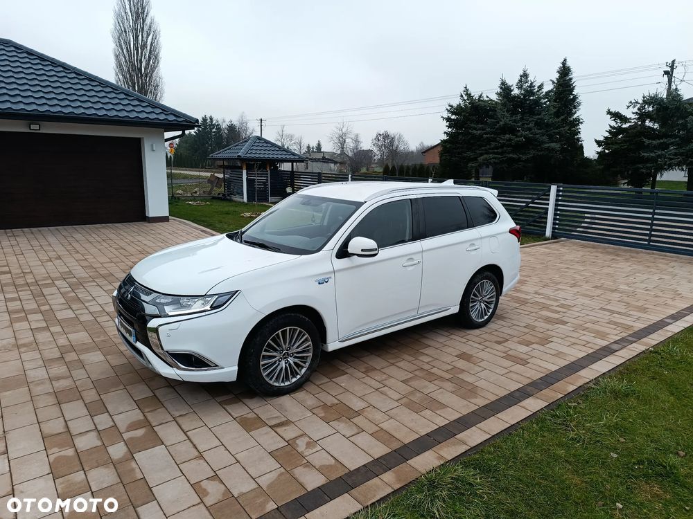 Mitsubishi Outlander 2.4 4WD Diamant+ - 16
