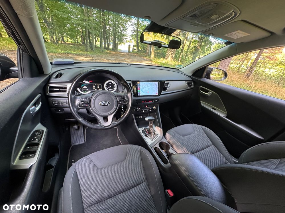 Kia Niro 1.6 GDI Hybrid M - 9