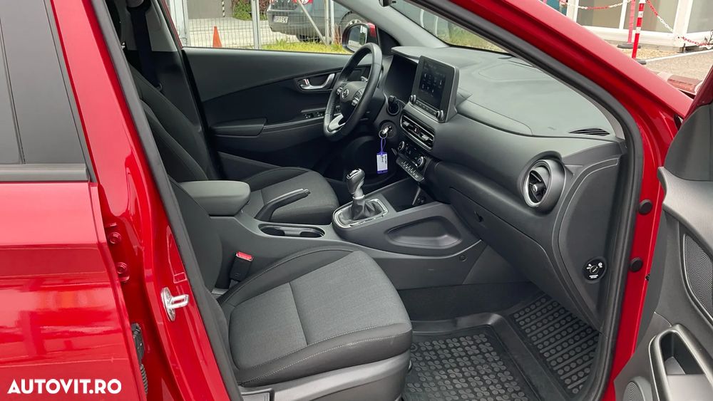 Hyundai KONA - 6