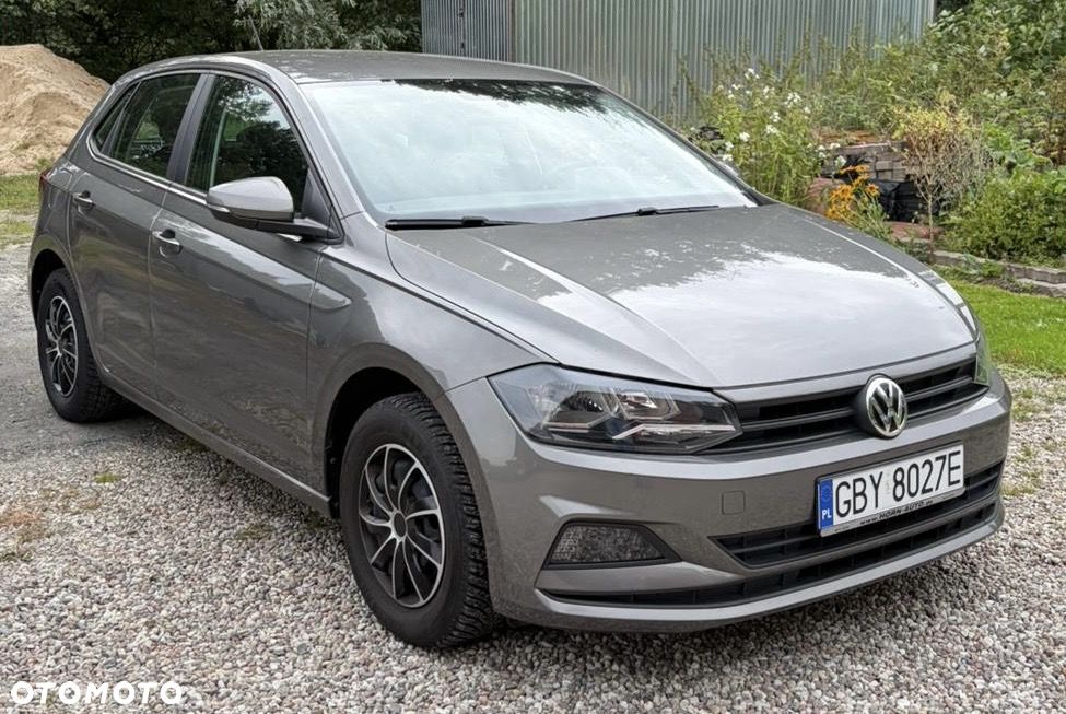 Volkswagen Polo - 2