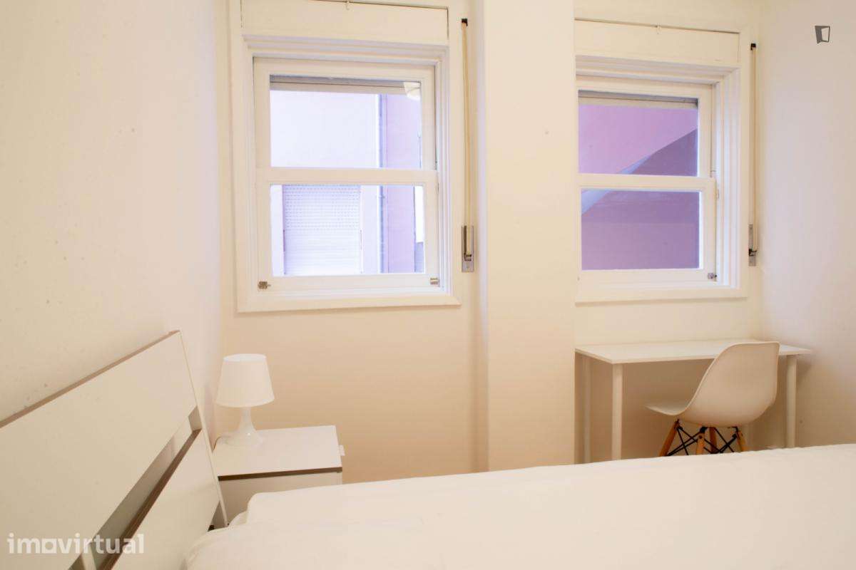 Quarto - localizado em Cedofeita Porto - Grande imagem: 4/24