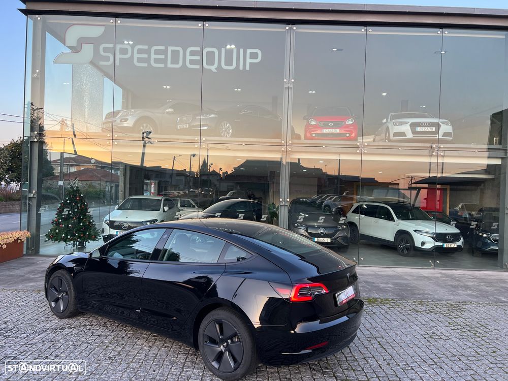 Tesla Model 3 Standard Range Plus RWD - 5