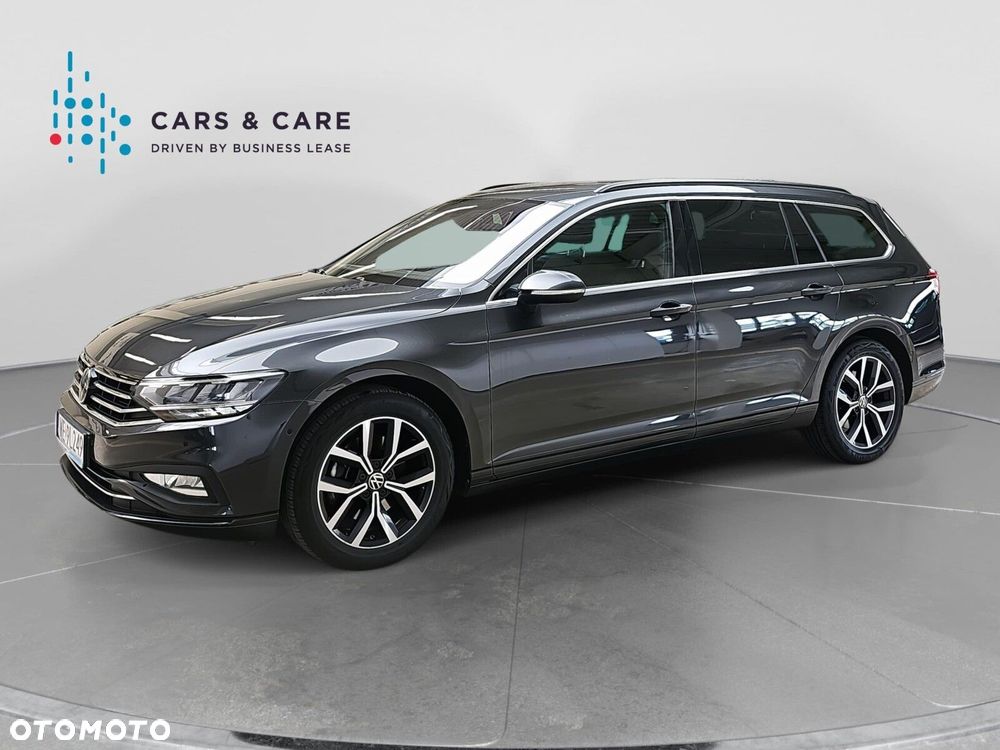 Volkswagen Passat - 31
