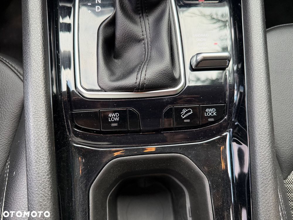 Jeep Compass - 28