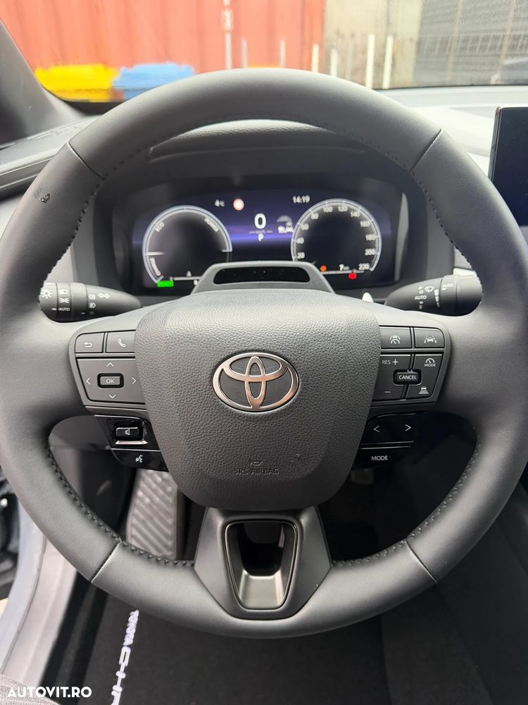 Toyota C-HR 1.8 HEV 140 CP 4x2 CVT Dynamic - 12