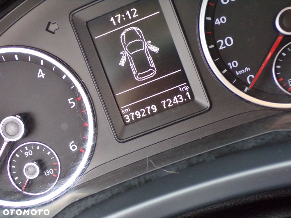 Volkswagen Tiguan - 18