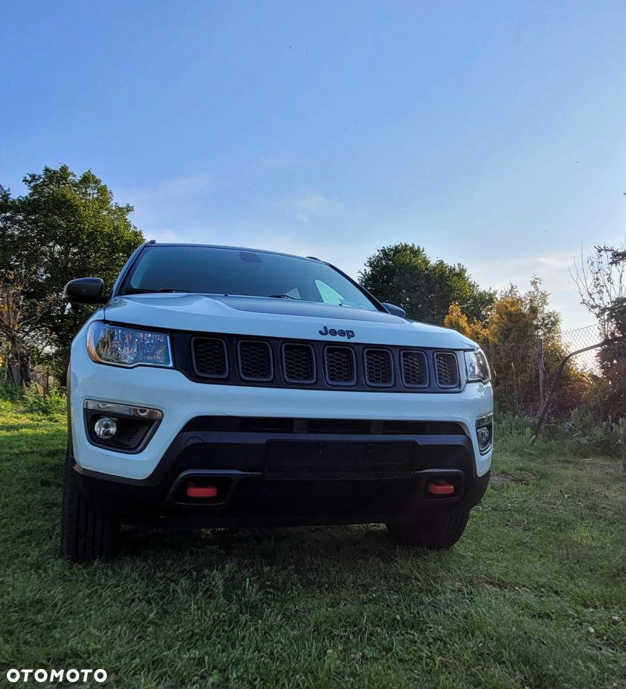 Jeep Compass - 4