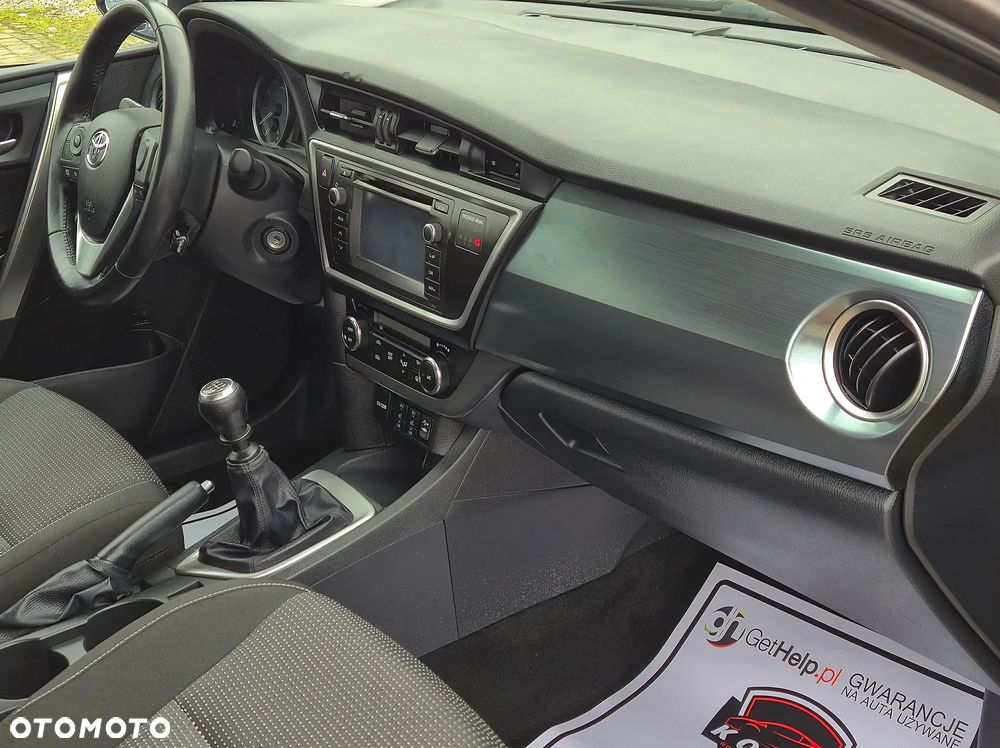 Toyota Auris 1.6 Executive - 30