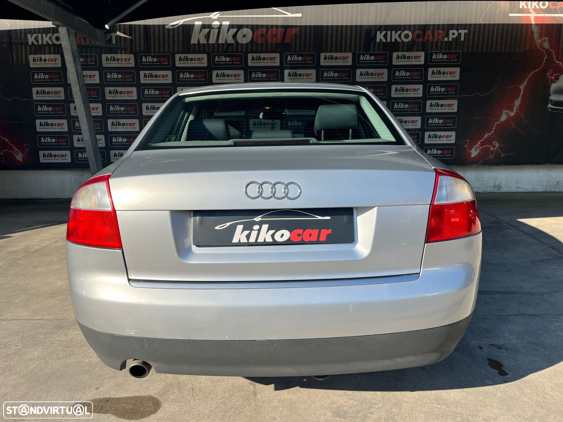 Audi A4 1.6 - 6