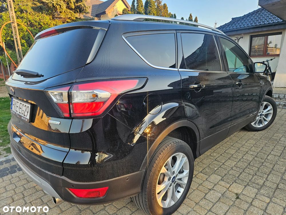 Ford Kuga 1.5 EcoBoost 2x4 Titanium - 12