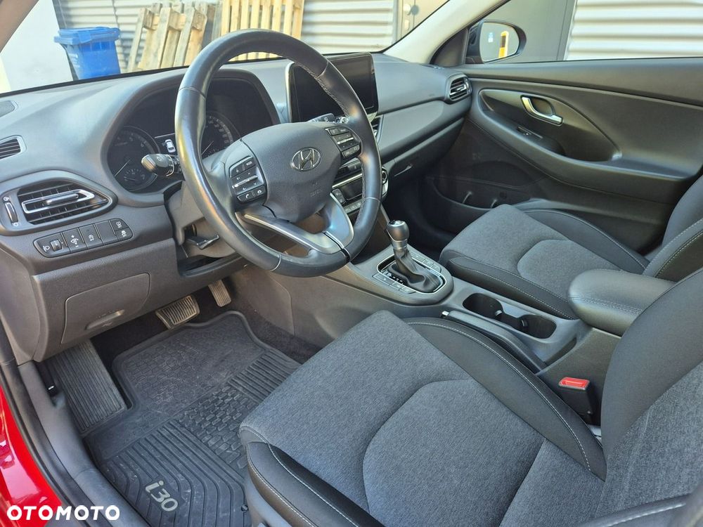 Hyundai i30 1.5 T-GDI 48V Smart DCT - 10