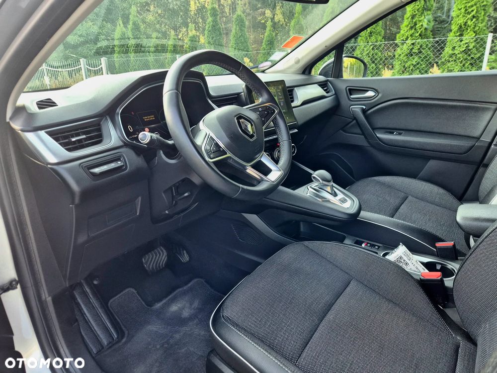Renault Captur E-TECH 160 E-Tech engineered - 11