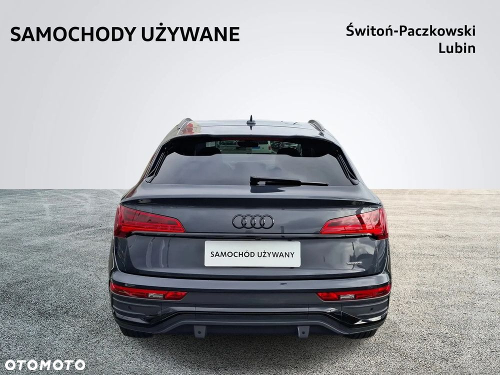 Audi Q5 Sportback - 9