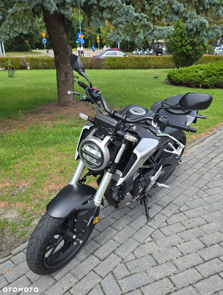 Honda CB - 6