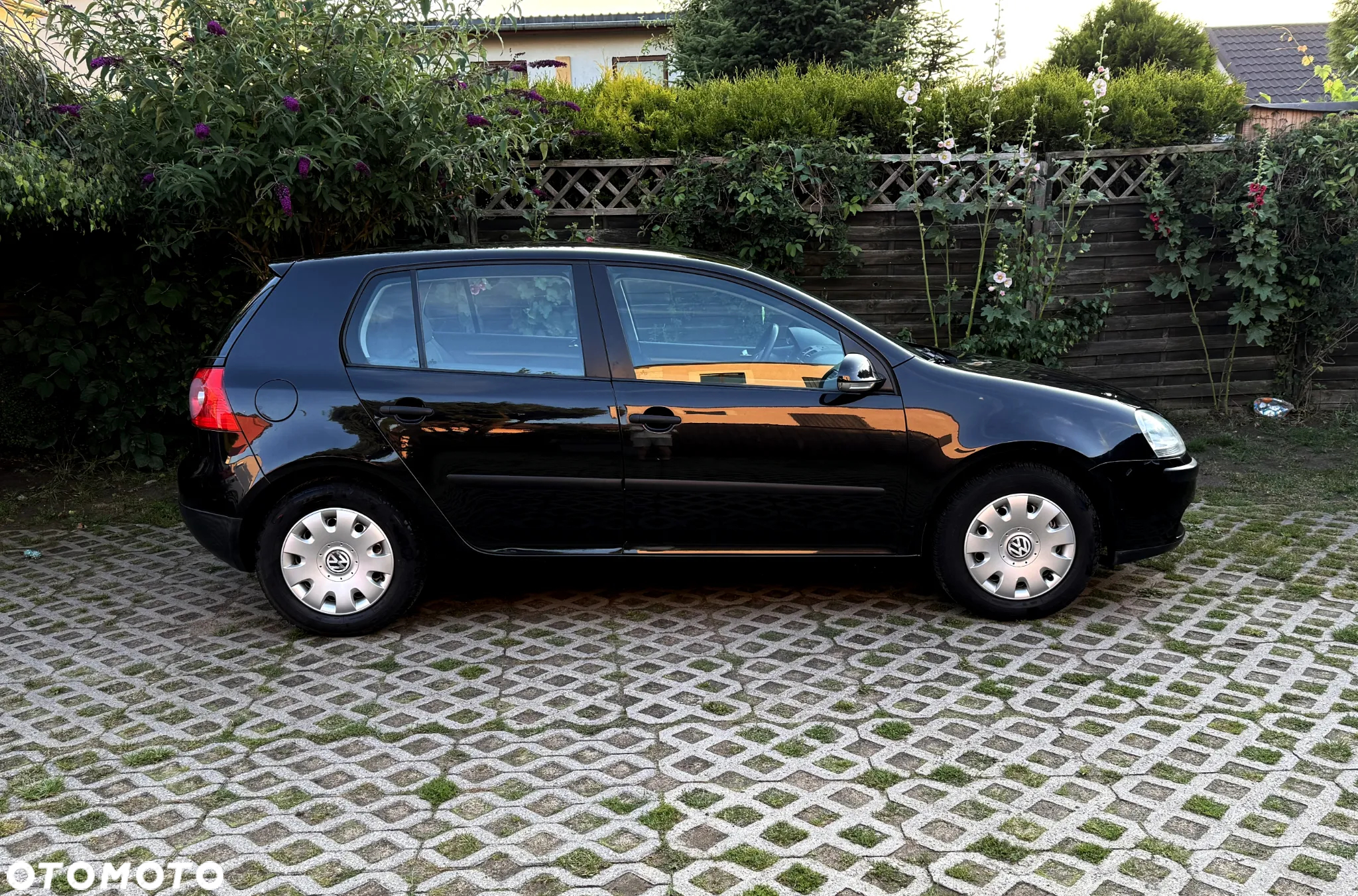 Volkswagen Golf V 1.4 FSI Comfortline - 4
