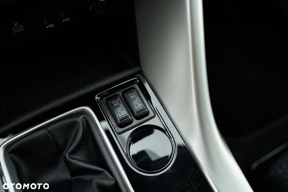 Mitsubishi Eclipse Cross - 22