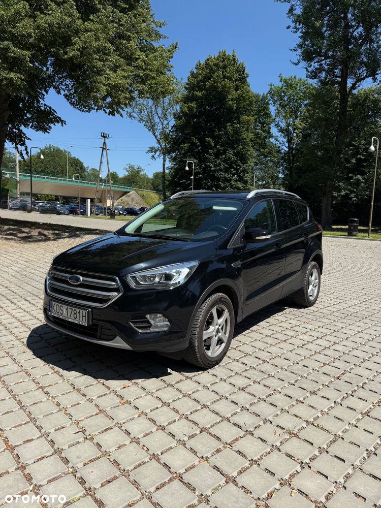 Ford Kuga - 1