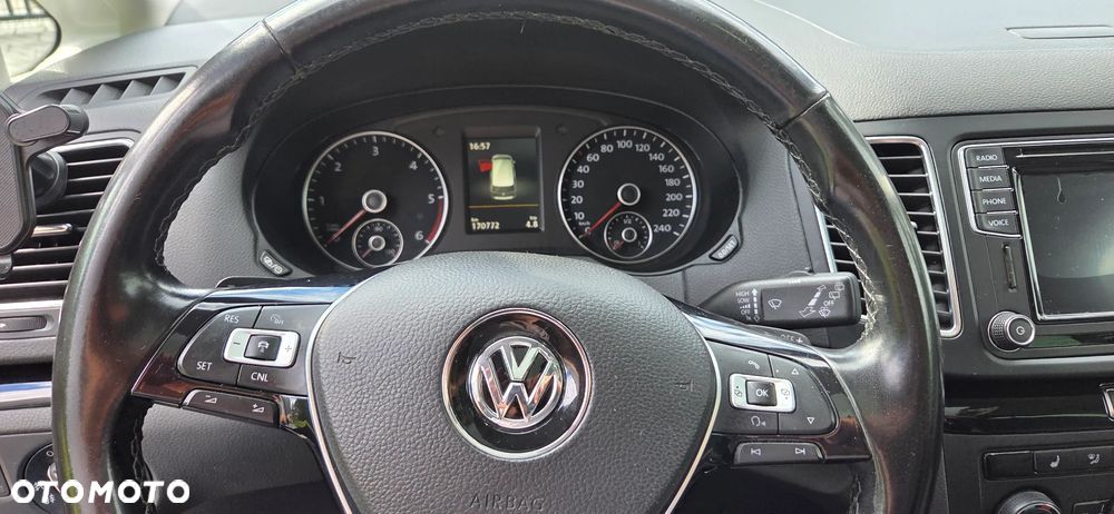 Volkswagen Sharan - 8