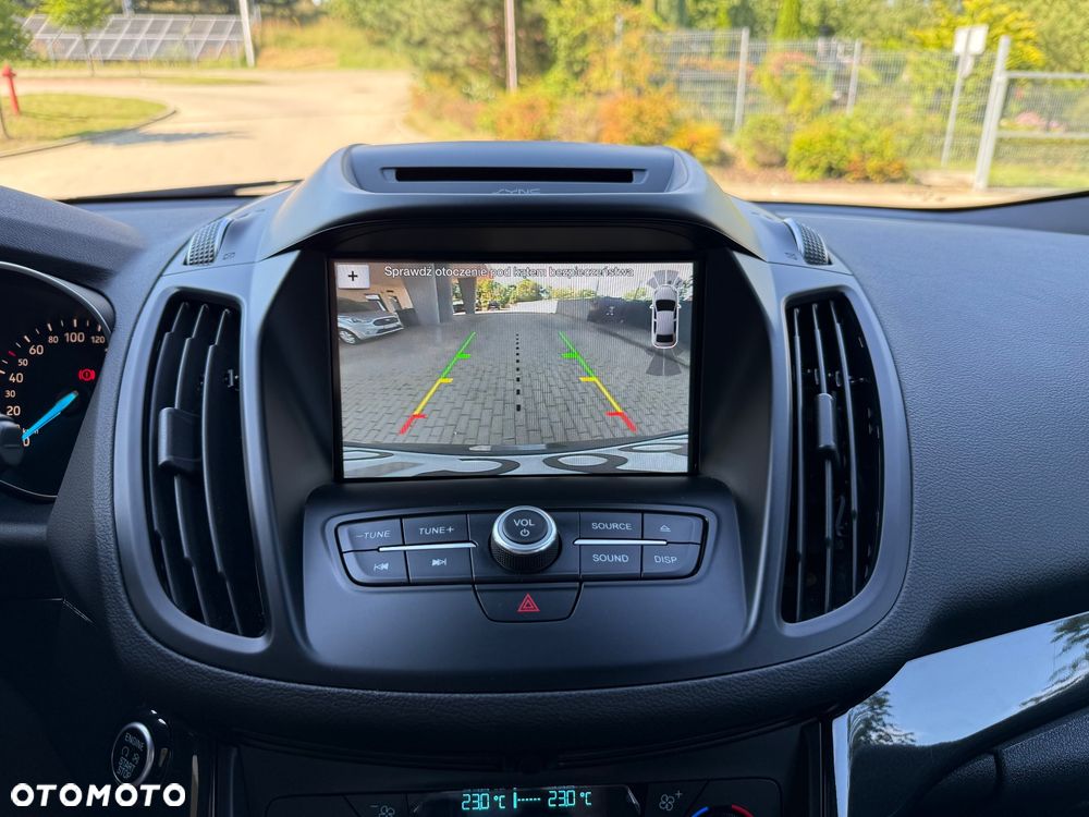 Ford Kuga 1.5 EcoBoost FWD ST-Line X - 21