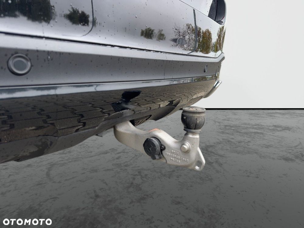 Mercedes-Benz GLE - 23