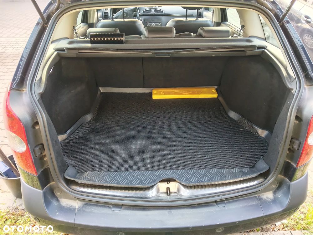 Renault Laguna 2.0 DCi Privilege - 9