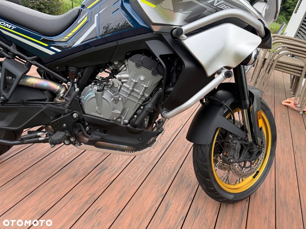 CFMoto 800MT Touring - 9
