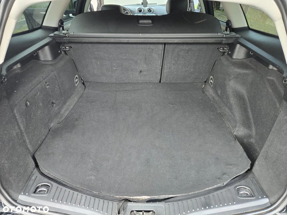 Ford Mondeo 1.8 TDCi Titanium - 13