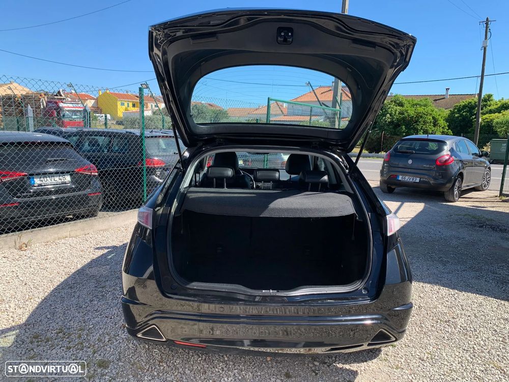 Honda Civic 1.4 i-VTEC Elegance - 13