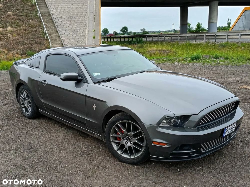 Ford Mustang 3.7 V6 Premium - 1