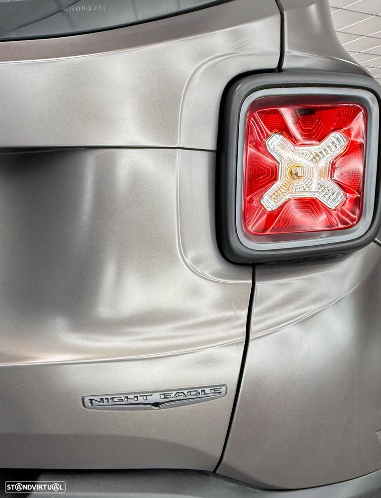 Jeep Renegade 1.6 MultiJet Night Eagle - 15